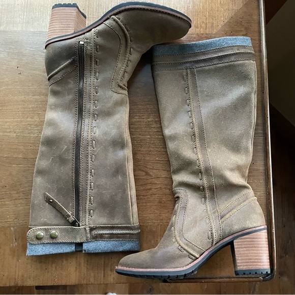 Fossil Knee High Lug Sole Heeled Tall Leather Boots - Picture 3 of 11